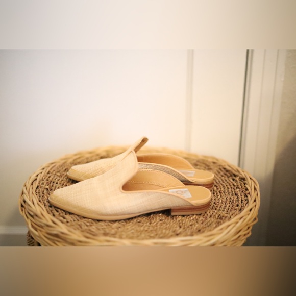 Dolce Vita Basket Weaved Mules Icarus - Picture 2 of 6